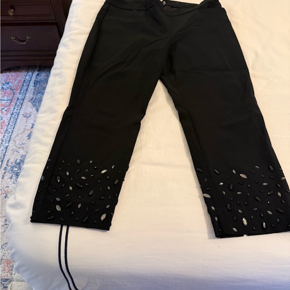 EUC Chico’s Black Pants with Cutout Details